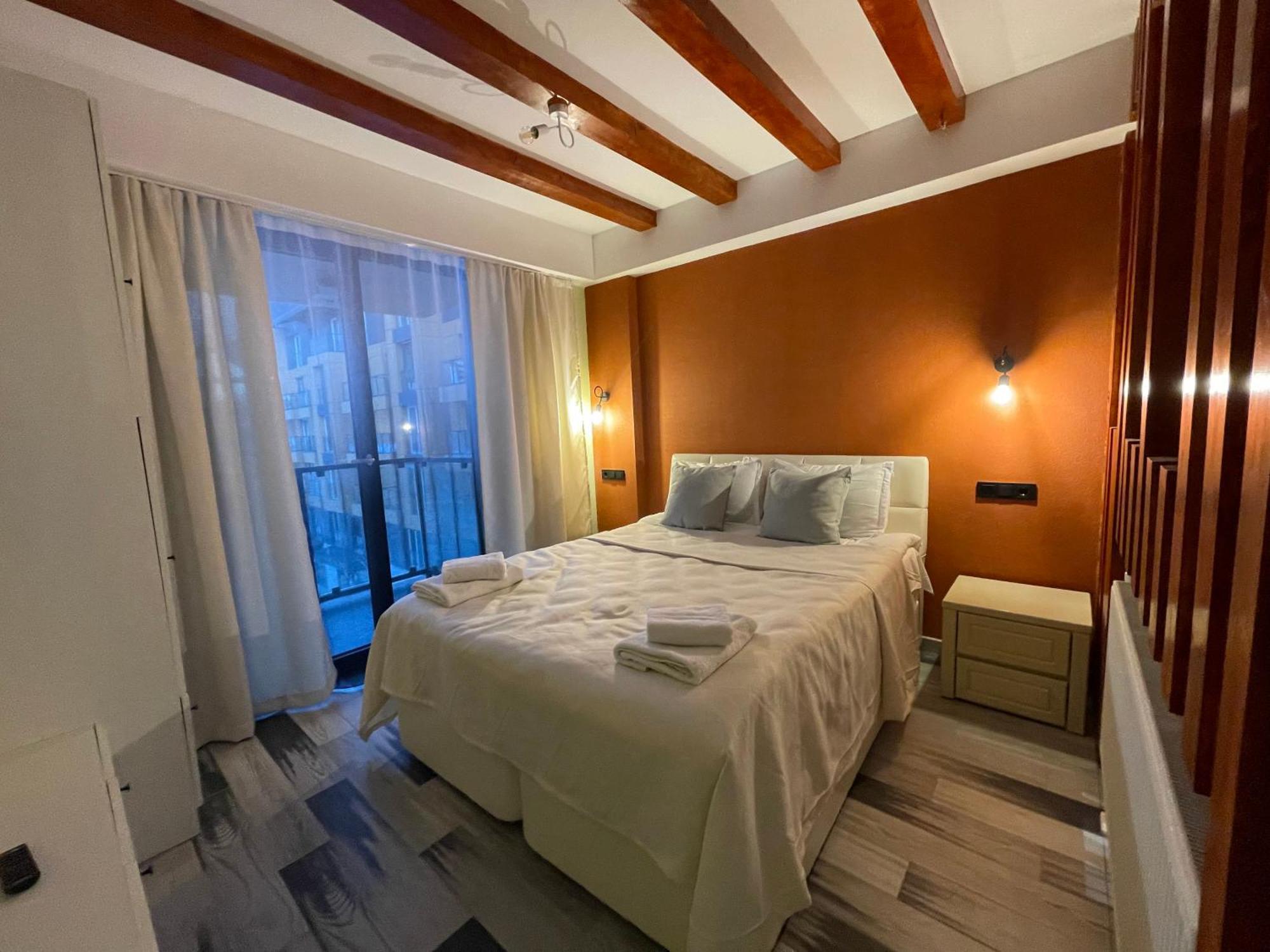 Redco Four Seasons In New 302 Apartment